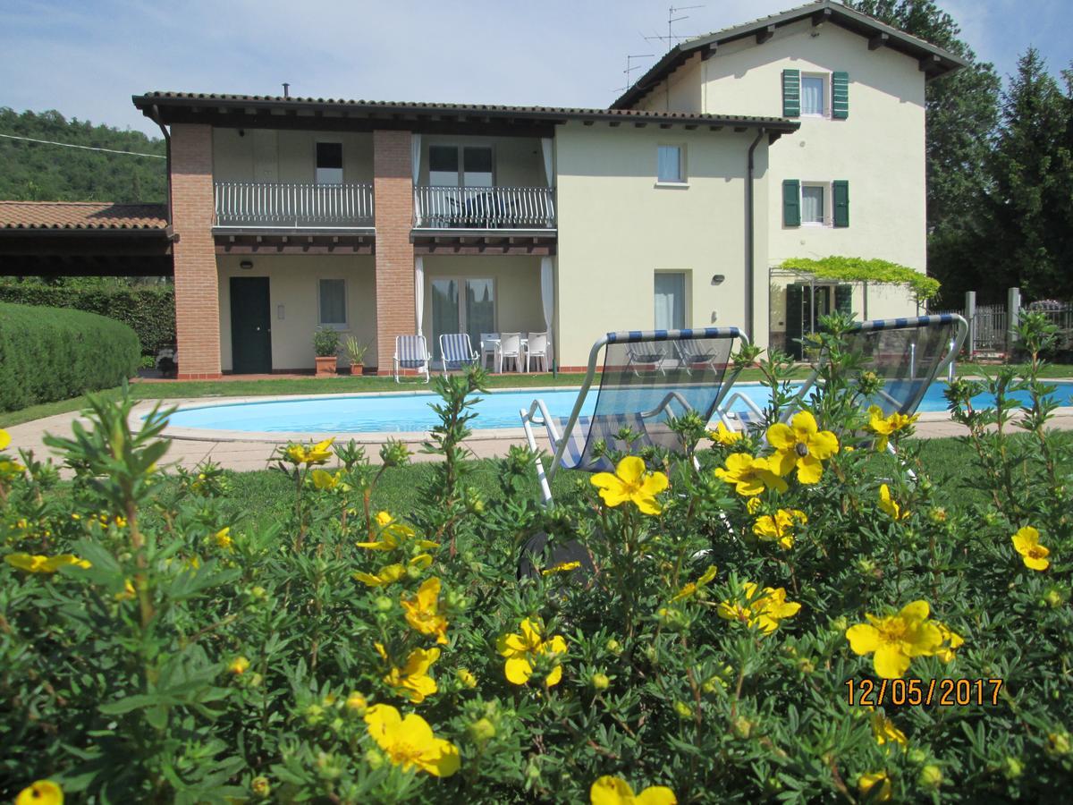 Agriturismo Ca' Castellani Bardolino Pokoj fotografie